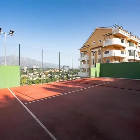 Unmatched Location, Breathtaking Views, Garage * Marbella