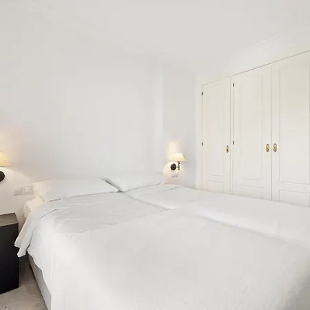 Unmatched Location, Breathtaking Views, Garage Marbella