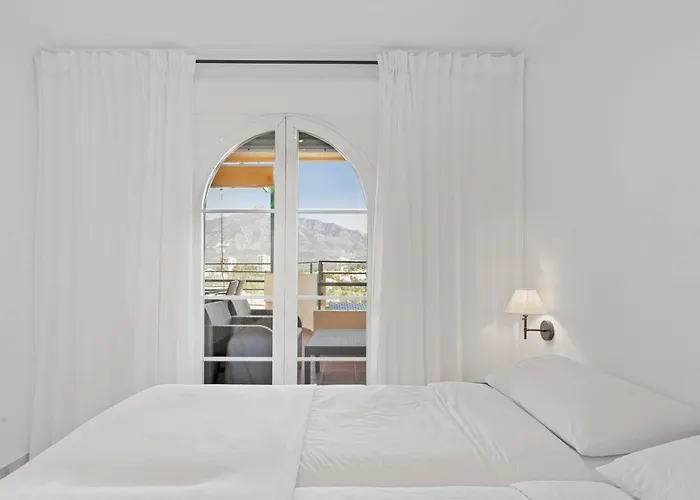 Unmatched Location, Breathtaking Views, Garage Appartamento *