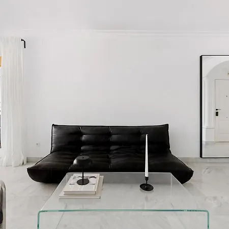 Apartment Unmatched Location, Breathtaking Views, Garage Marbella