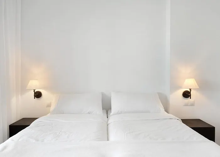 Unmatched Location, Breathtaking Views, Garage Apartament Marbella